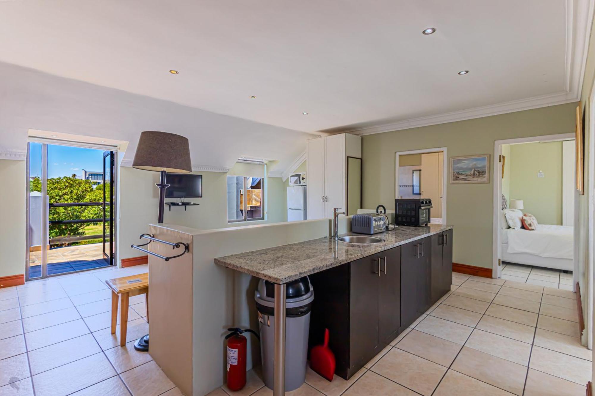 Holiday Guest House Langebaan Exterior foto