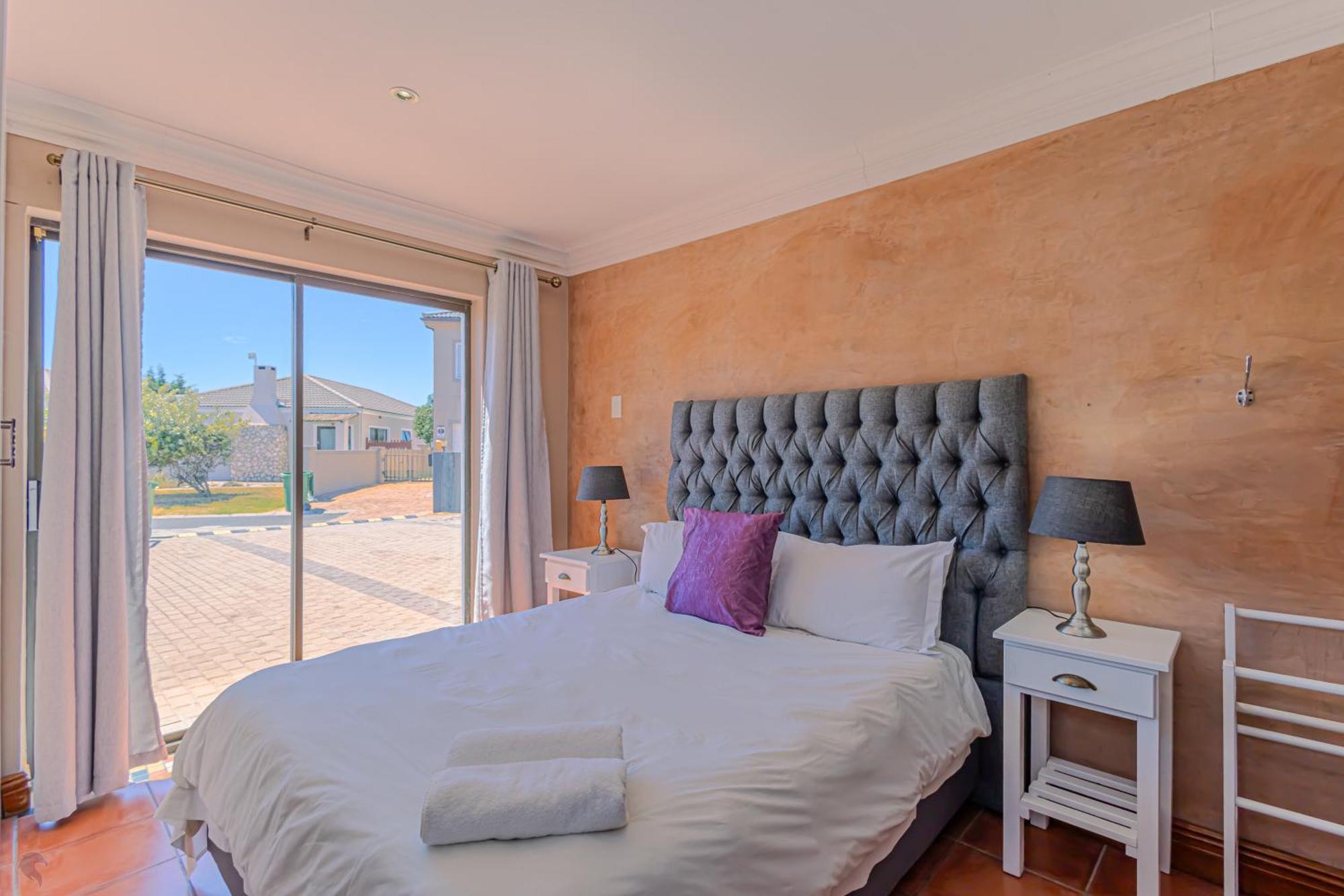 Holiday Guest House Langebaan Exterior foto